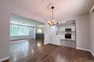 277 Apache Dr, Effort, PA 18330 - Photo 6