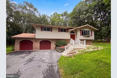 277 Apache Drive, Effort, PA 18330 - Photo 1