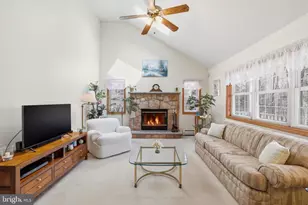 104 Merriment Ln, Blakeslee, PA 18610 - Photo 8