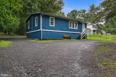 2037 Forest Lake Drive, East Stroudsburg, PA 18302 - Photo 2