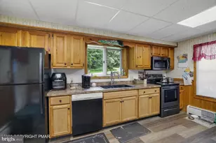 926 Acker Rd, Stroudsburg, PA 18360 - Photo 18