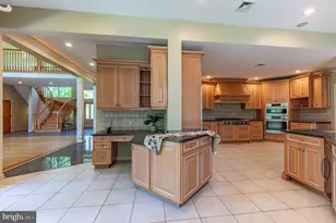 441 Hidden Lake Dr, East Stroudsburg, PA 18302 - Photo 18