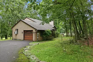 408 Long View Dr, Stroudsburg, PA 18360 - Photo 54