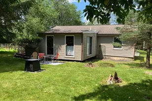 338 Mountain Rd, Albrightsville, PA 18210 - Photo 2