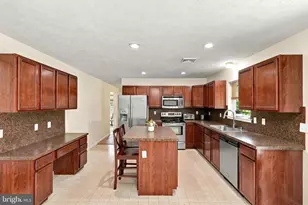 152 Granite Rd, Long Pond, PA 18334 - Photo 16