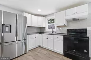 1626 David Ln, Effort, PA 18330 - Photo 8