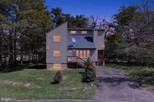 1894 Pinecrest Ct, Tobyhanna, PA 18466 - Photo 6