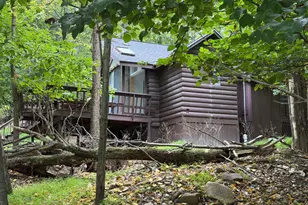 122 Hikers Trail, Scotrun, PA 18355 - Photo 8