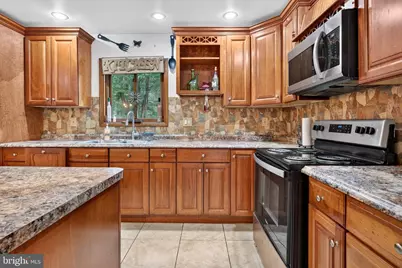 5112 Navajo Place, Tobyhanna, PA 18466 - Photo 18