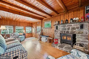 130 Rose Ln, Bartonsville, PA 18321 - Photo 6