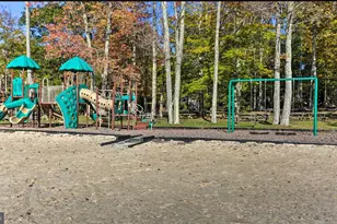113 Beech Ln, Pocono Lake, PA 18347 - Photo 16