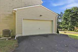 302 Lee's Run Cir, East Stroudsburg, PA 18302 - Photo 54
