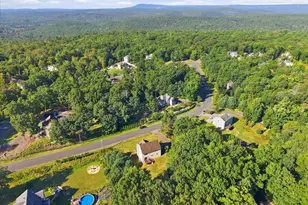 302 Lee's Run Cir, East Stroudsburg, PA 18302 - Photo 70