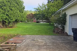 2115 W Main St, Stroudsburg, PA 18360 - Photo 30