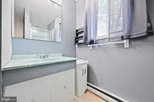 593 Country Pl Dr, Tobyhanna, PA 18466 - Photo 28