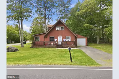 593 Country Place Drive, Tobyhanna, PA 18466 - Photo 2