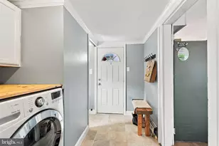 1317 Coolbaugh St, Stroudsburg, PA 18360 - Photo 36