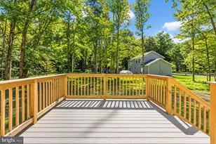 115 Deer Path Ln, Pocono Summit, PA 18346 - Photo 4