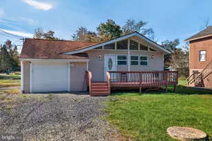 1119 Knollwood Dr, Tobyhanna, PA 18466 - Photo 1