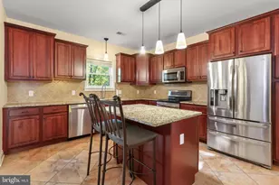 105 Mulberry Ln, East Stroudsburg, PA 18302 - Photo 8