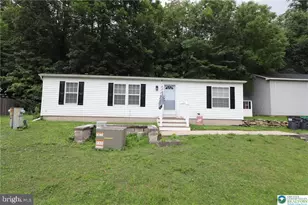 1215 Blue Mountain Cir, Saylorsburg, PA 18353 - Photo 2