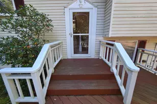 224 Tree Top Terrace, Stroudsburg, PA 18360 - Photo 2