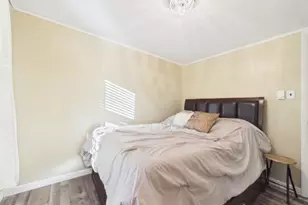 5125 Cresco Dr, Pocono Lake, PA 18347 - Photo 12