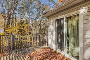 1353 Allegheny Dr, Blakeslee, PA 18610 - Photo 8