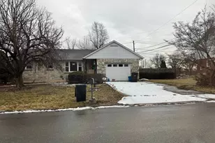 1225 Brentwood Ave, Bethlehem, PA 18017 - Photo 2