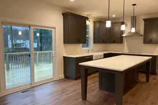 85 Island Ct, Easton, PA 18042 - Photo 6