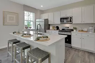 107 Winding Rd, Forks Township, PA 18040 - Photo 6