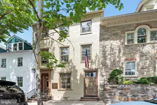 72 W Market St, Bethlehem, PA 18018 - Photo 1