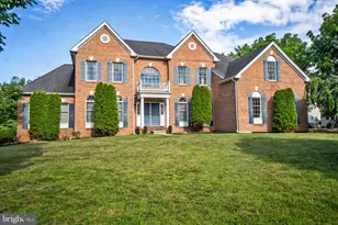 4178 Rexford Dr, Bethlehem, PA 18020 - Photo 1