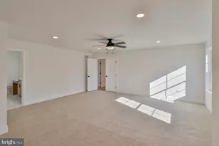 936 Emerald Valley Ln, Bangor, PA 18013 - Photo 32