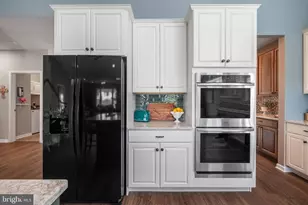 3801 Loyal Ln, Easton, PA 18045 - Photo 30