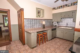 5727 Youngs Hill Rd, Easton, PA 18040 - Photo 12