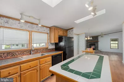 183 Greenbriar Dr S, Bath, PA 18014 - Photo 24