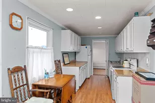 49 Seyfried Ave, Nazareth, PA 18064 - Photo 8