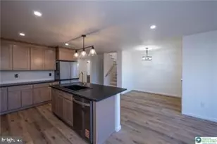 111 Main St, Glendon, PA 18042 - Photo 4