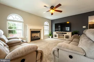 2830 Lambert Ct, Easton, PA 18040 - Photo 10