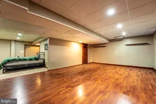 2830 Lambert Ct, Easton, PA 18040 - Photo 14