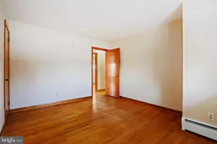 442 Avon St, Easton, PA 18045 - Photo 14