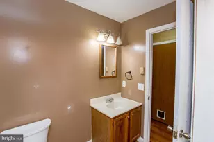 1661 Ilona Dr, Hellertown, PA 18055 - Photo 18