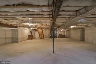 1384 Hennaberry Ln, Easton, PA 18040 - Photo 44