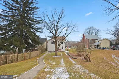 337 W Main Street, Bath, PA 18014 - Photo 30