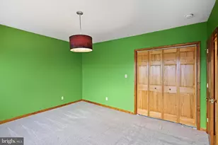 337 W Main St, Bath, PA 18014 - Photo 22