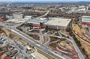 1530 Crest Park Ct, Bethlehem, PA 18015 - Photo 40