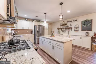 345 S Whitfield St, Nazareth, PA 18064 - Photo 6