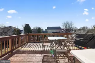 4008 Donegal Dr, Bethlehem, PA 18020 - Photo 12