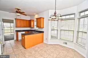 106 Bethpage Terrace, Easton, PA 18042 - Photo 6